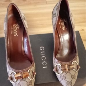 Authentic Gucci pumps